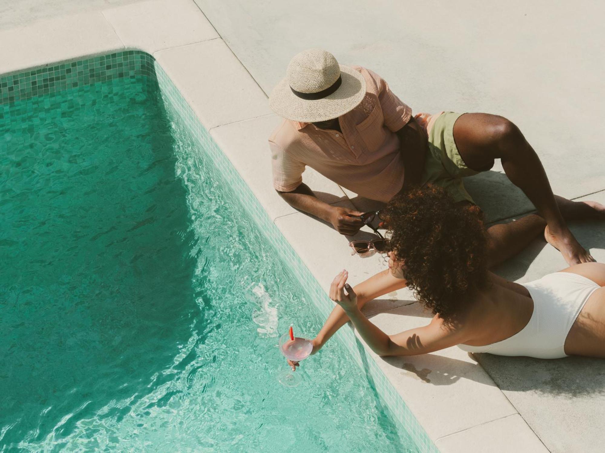 Vacation I Casa Savia, Private Heated Pool, Luxury Interiors, 10min Walk To The Holiday home Marbella